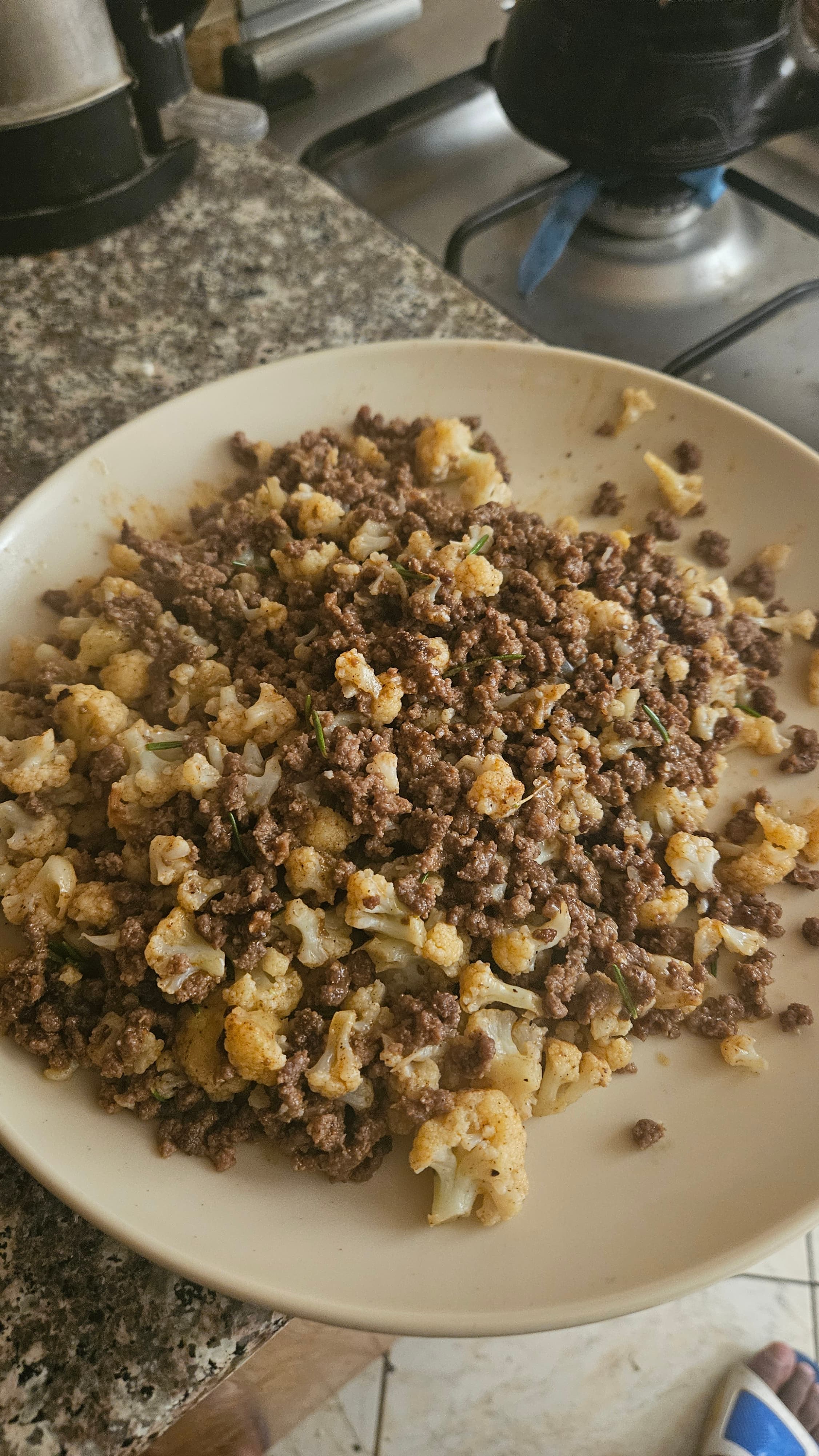 Creamy cauliflower with beef