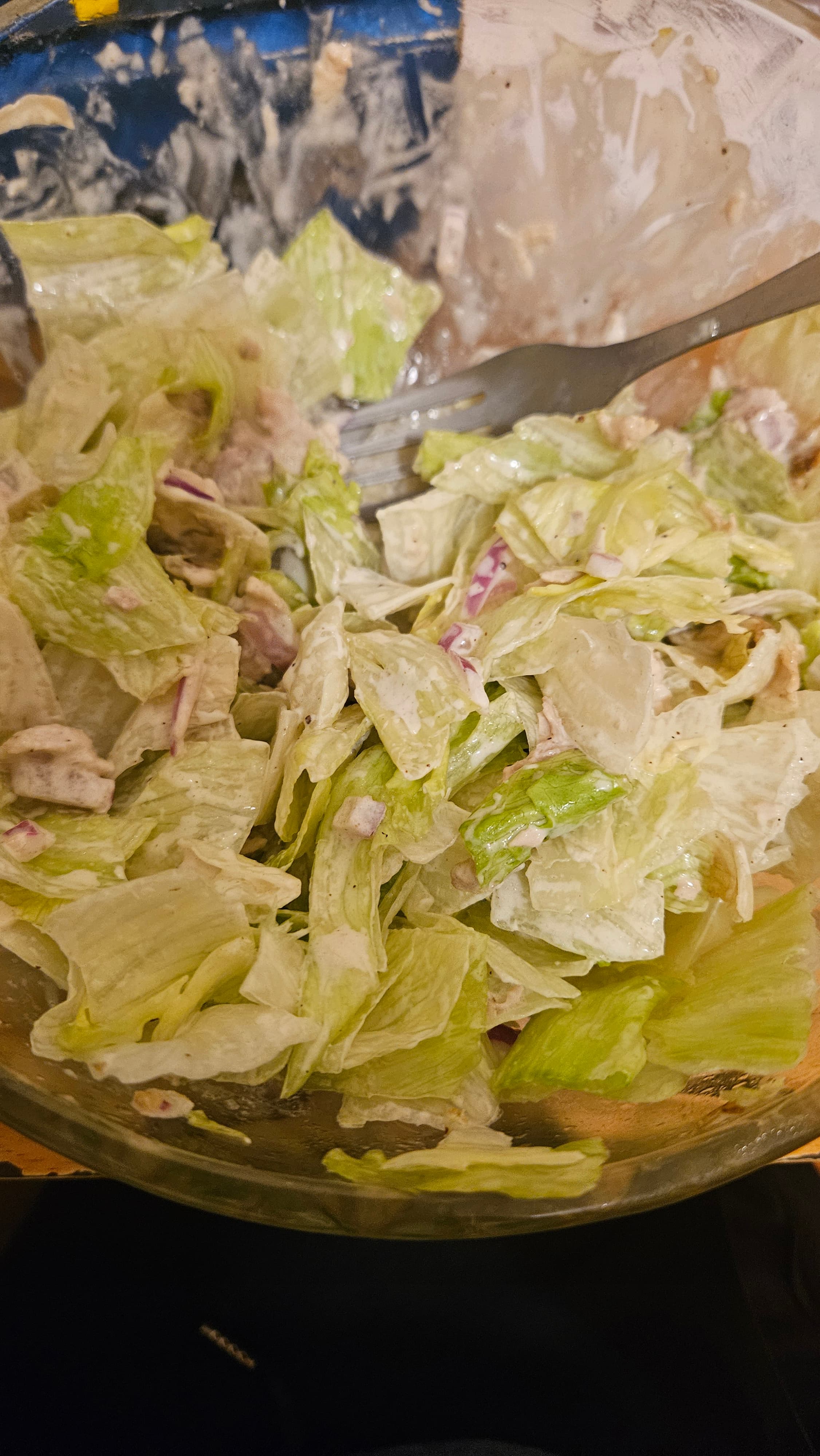 Iceberg salad with chicken 